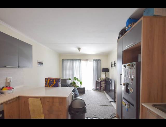 1 BEDROOM APARTMENT FOR SALE IN GOLDEN FIELDS ESTATE